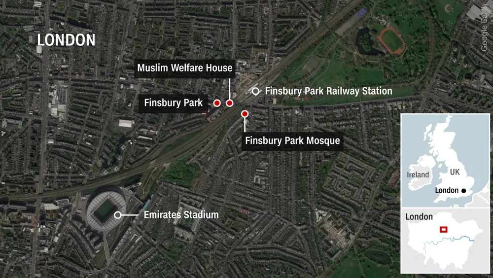 Một người chết trong vụ đâm xe ngoài thánh đường Hồi giáo ở Anh ảnh 2