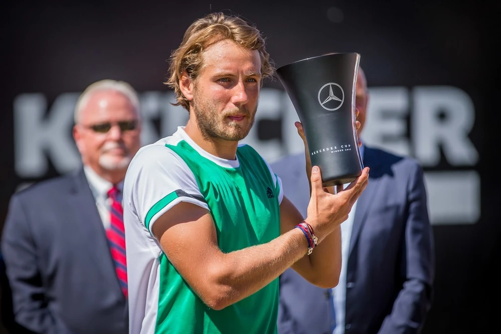 Pouille lên ngôi Mercedes Cup