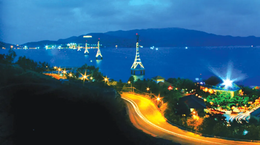 Nha Trang - Viên ngọc xanh quyến rũ ảnh 2