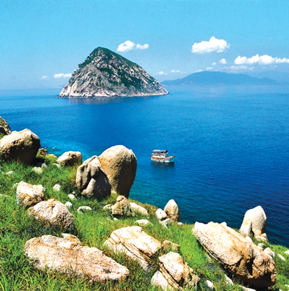 Nha Trang - Viên ngọc xanh quyến rũ ảnh 6