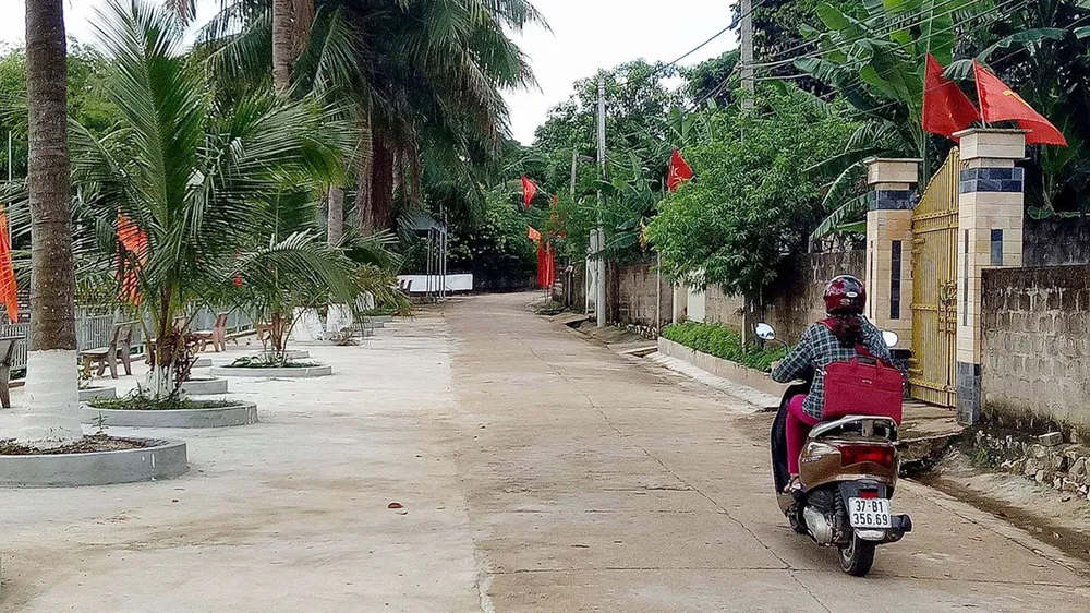 Một góc xóm Hiếu Thành (xóm trực thuộc sự quản lý của cả 2 xã Tây Hiếu và Nghĩa Tiến)