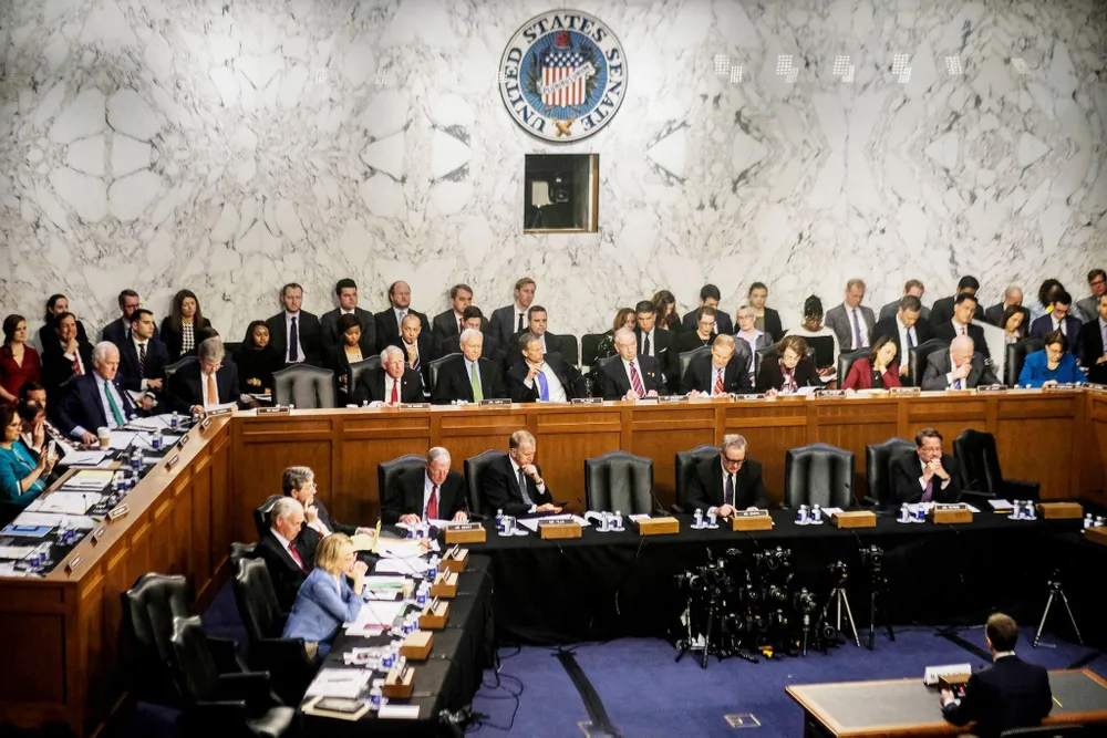 Ông chủ Facebook Mark Zuckerberg khẳng định không từ chức ảnh 1 Ông chủ Facebook Mark Zuckerberg khẳng định không từ chức ảnh 1