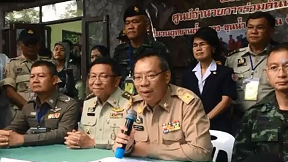 Thái Lan: Cần thêm thời gian để đưa đội bóng bị kẹt ra khỏi hang ảnh 2