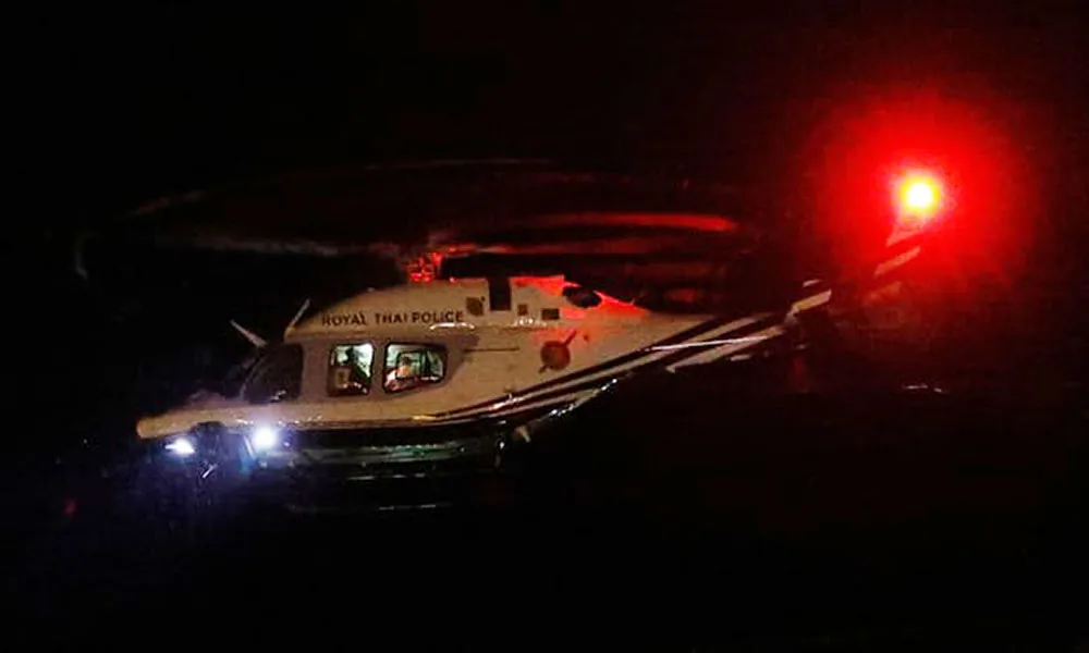 4 thành viên đội bóng được đưa ra khỏi hang, chiến dịch giải cứu tiếp tục vào sáng 9-7 ảnh 6