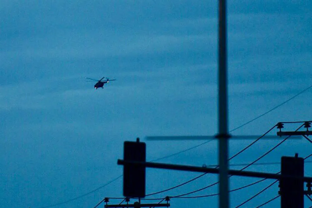 4 thành viên đội bóng được đưa ra khỏi hang, chiến dịch giải cứu tiếp tục vào sáng 9-7 ảnh 2