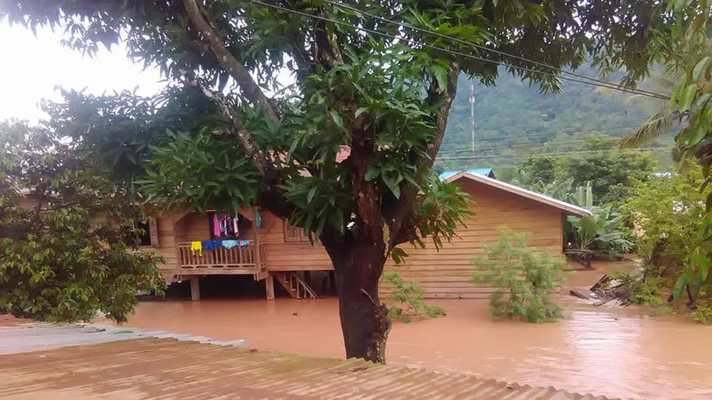 Người dân khu vực hạ lưu được thông báo sơ tán trước khi vỡ đập thủy điện Sepien Senamn? ảnh 17