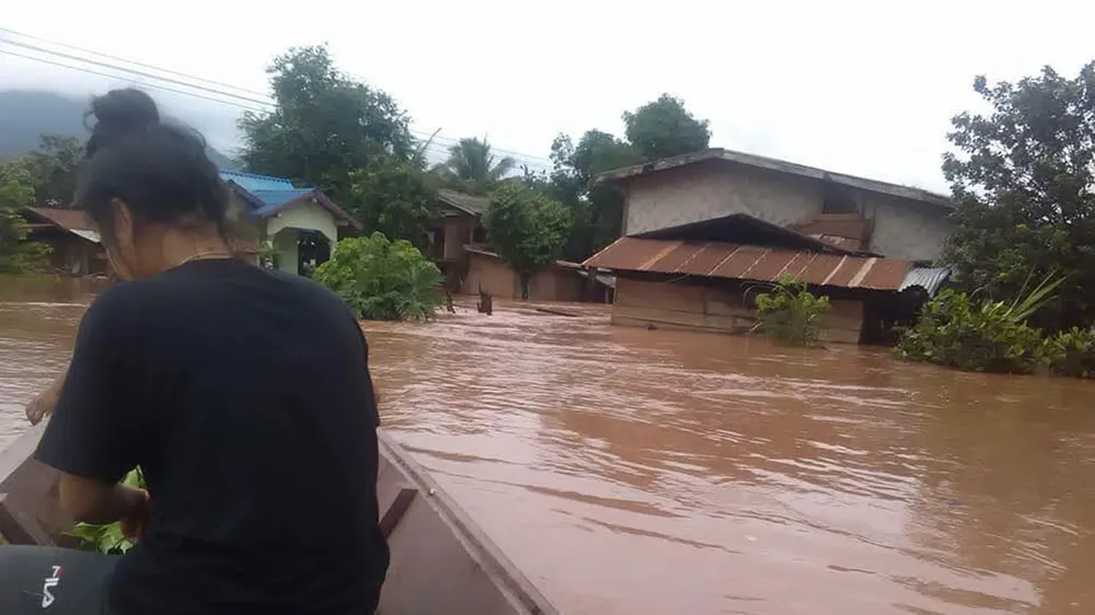 Người dân khu vực hạ lưu được thông báo sơ tán trước khi vỡ đập thủy điện Sepien Senamn? ảnh 10