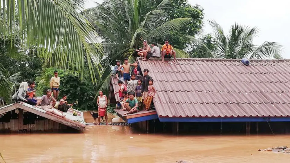 Người dân khu vực hạ lưu được thông báo sơ tán trước khi vỡ đập thủy điện Sepien Senamn? ảnh 4