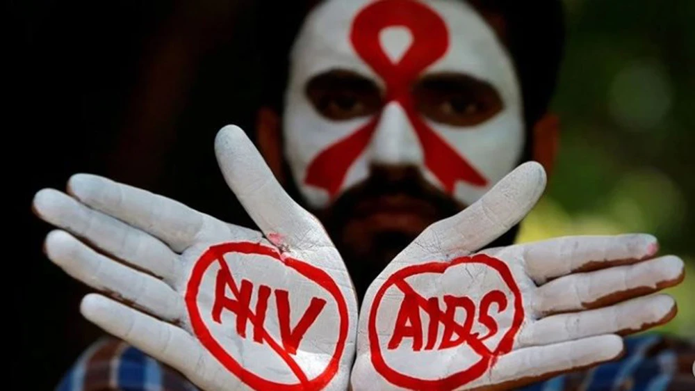 Chống nạo phá thai đe dọa cản trở chống HIV