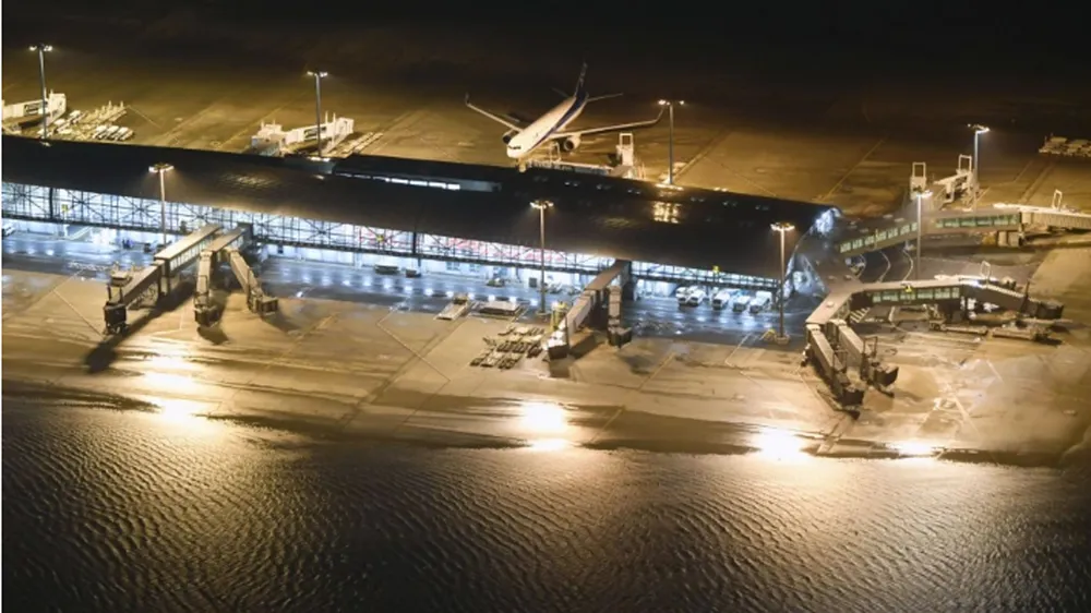 Siêu bão Jebi tiếp tục gây thiệt hại tại miền Tây Nhật Bản ảnh 4