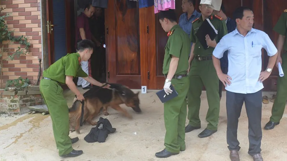 Công an Cao Bằng thông tin chính thức về vụ án bác sĩ giết vợ, rồi phi tang xác xuống sông ảnh 1