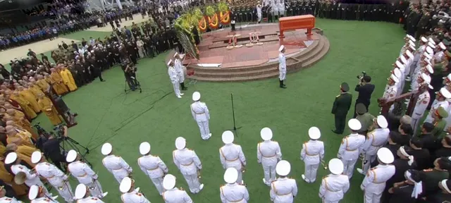 Lễ an táng Chủ tịch nước Trần Đại Quang tại quê nhà  ảnh 9 Lễ an táng Chủ tịch nước Trần Đại Quang tại quê nhà  ảnh 9