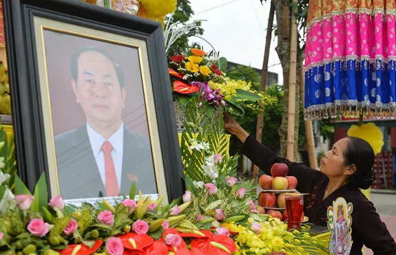 Lễ an táng Chủ tịch nước Trần Đại Quang tại quê nhà  ảnh 43 Lễ an táng Chủ tịch nước Trần Đại Quang tại quê nhà  ảnh 43