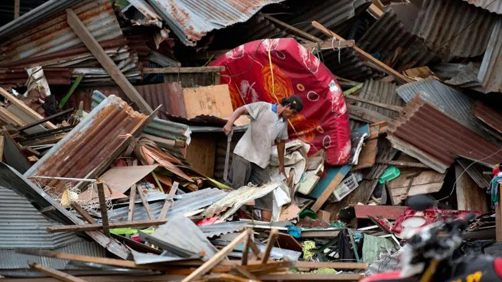 Số người chết vì động đất, sóng thần Indonesia tăng lên hơn 1.200 người ảnh 24