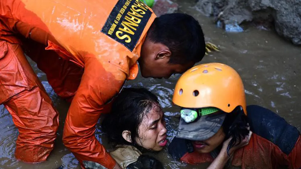 Số người chết vì động đất, sóng thần Indonesia tăng lên hơn 1.200 người ảnh 20