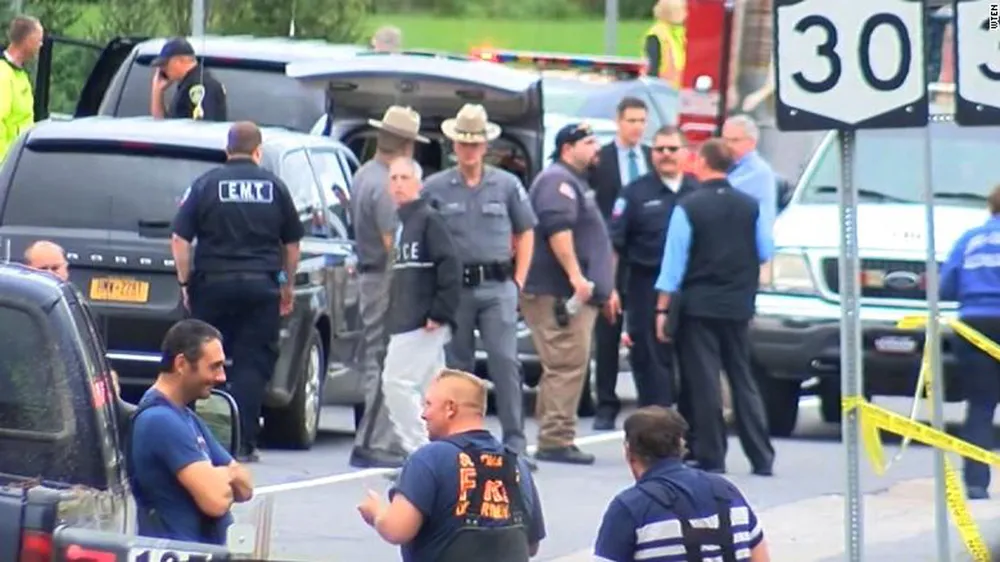 Tai nạn ô tô nghiêm trọng tại New York, 20 người thiệt mạng ảnh 3