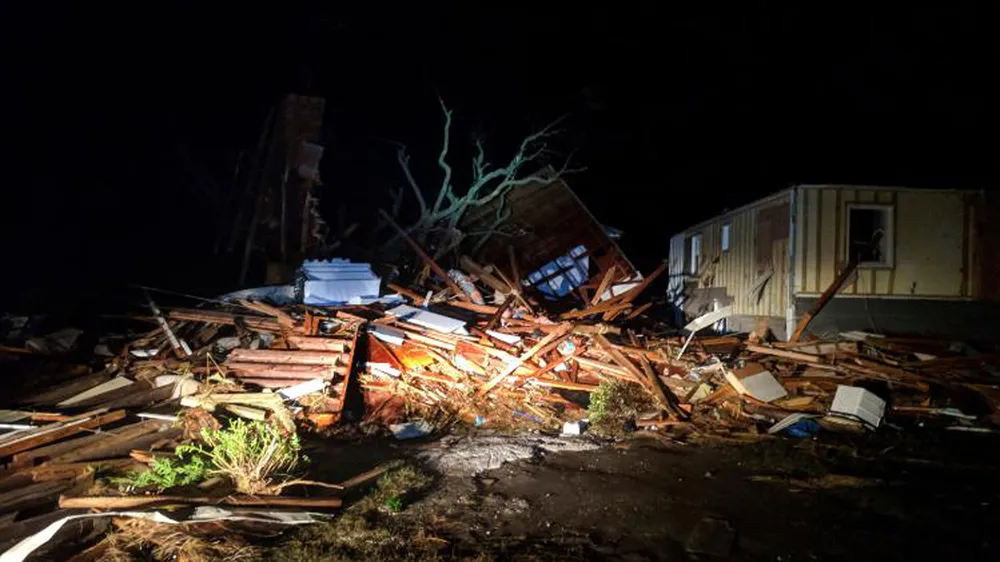 17 người chết, một căn cứ quân sự bị san bằng, cả thị trấn bị xóa sổ do siêu bão Michael ảnh 23 17 người chết, một căn cứ quân sự bị san bằng, cả thị trấn bị xóa sổ do siêu bão Michael ảnh 23