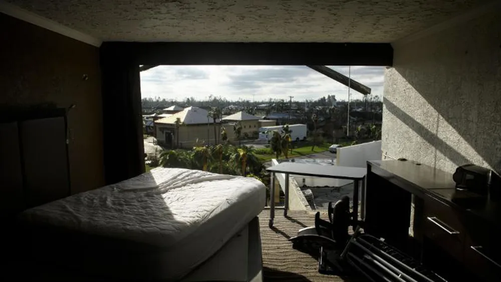 17 người chết, một căn cứ quân sự bị san bằng, cả thị trấn bị xóa sổ do siêu bão Michael ảnh 27 17 người chết, một căn cứ quân sự bị san bằng, cả thị trấn bị xóa sổ do siêu bão Michael ảnh 27