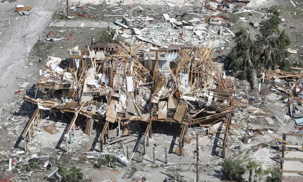 17 người chết, một căn cứ quân sự bị san bằng, cả thị trấn bị xóa sổ do siêu bão Michael ảnh 8 17 người chết, một căn cứ quân sự bị san bằng, cả thị trấn bị xóa sổ do siêu bão Michael ảnh 8