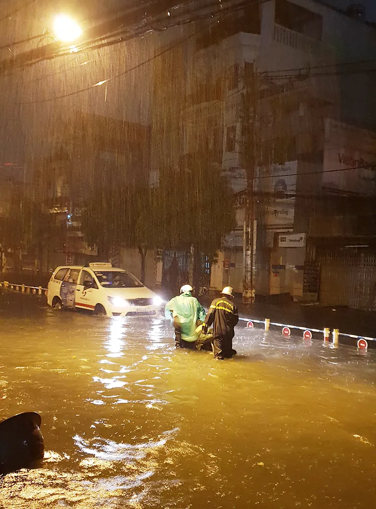 Chung tay hỗ trợ người dân ảnh 3