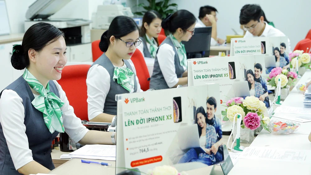 Lợi nhuận VPBank đạt hơn 9.200 tỷ đồng, tỷ suất sinh lời ROE và ROA đạt 22,9% và 2,5%