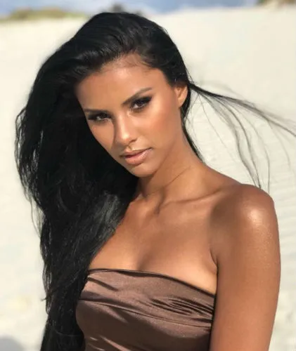 H'Hen Niê trượt Top 5 “Hoa hậu của các Hoa hậu” 2018 ảnh 6