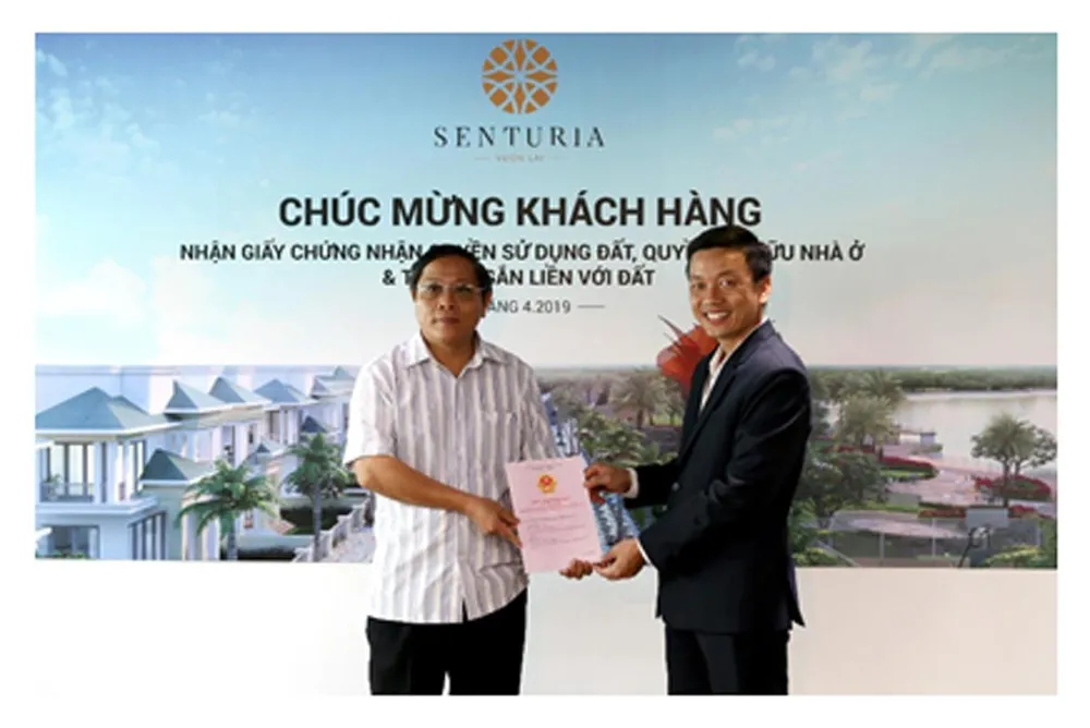 Senturia Vườn Lài bàn giao sổ hồng cho cư dân ảnh 1