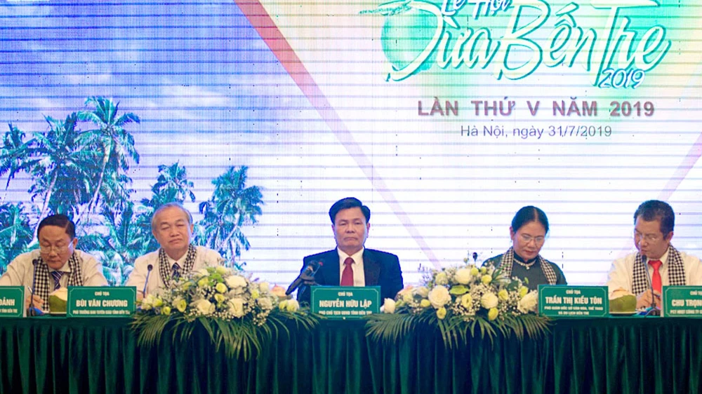 Họp báo giới thiệu Lễ hội Dừa Bến Tre lần thứ V năm 2019. Ảnh: bentre.gov.vn