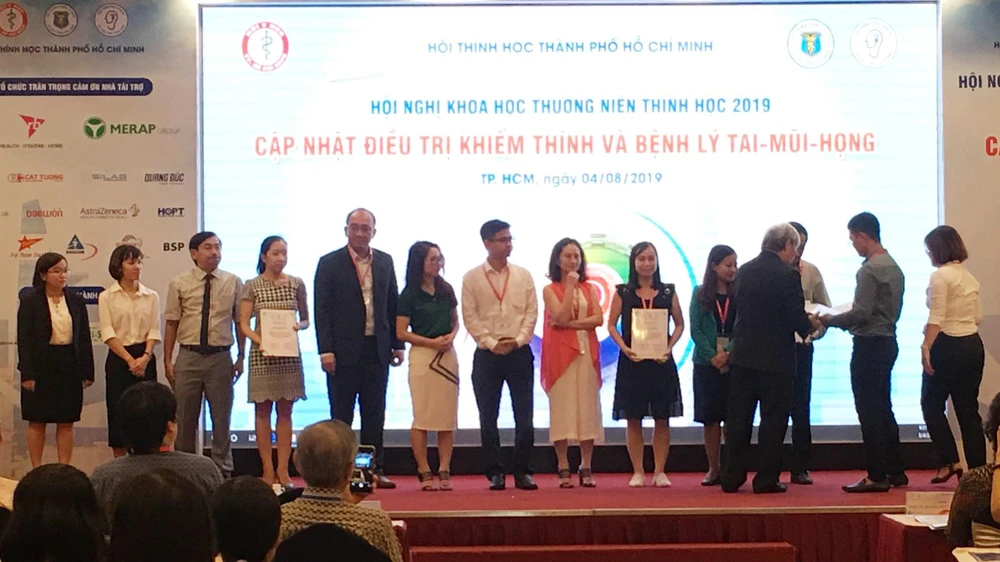 Hơn 300 đại biểu tham dự Hội nghị Khoa học thường niên Thính học 2019