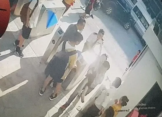 Công an quận Cầu Giấy thông tin vụ học sinh trường Gateway tử vong: Khởi tố vụ án ảnh 4