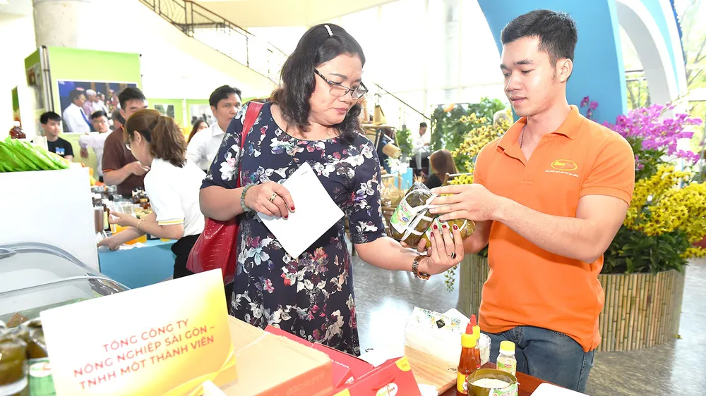 Nhiều sản phẩm tiêu biểu từ nông thôn mới ảnh 3 Nhiều sản phẩm tiêu biểu từ nông thôn mới ảnh 3