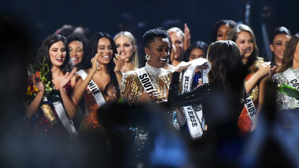 Người đẹp Nam Phi đăng quang Miss Universe 2019, đại diện Việt Nam - Hoàng Thùy dừng chân Top 20 ảnh 7