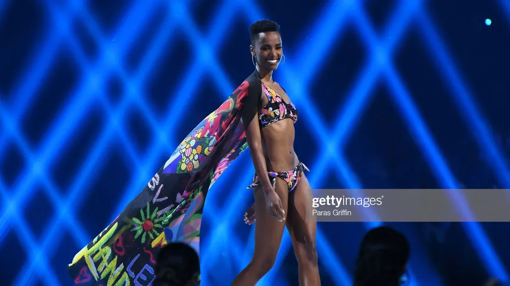 Người đẹp Nam Phi đăng quang Miss Universe 2019, đại diện Việt Nam - Hoàng Thùy dừng chân Top 20 ảnh 16