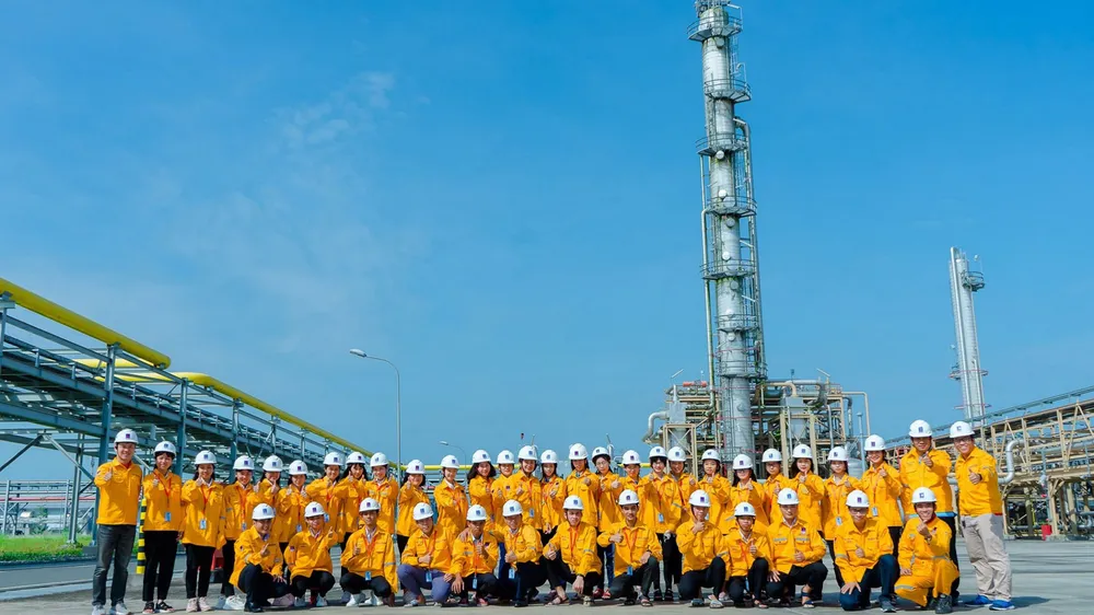 KCM trao học bổng cho sinh viên trong chương trình “Gieo hạt giống tương lai năm 2019” ảnh 3