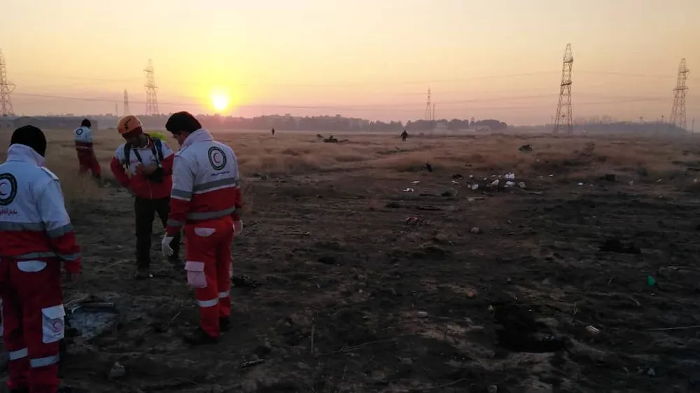 Xác định được nguyên nhân vụ máy bay chở khách của Ukraine rơi tại Iran ảnh 11