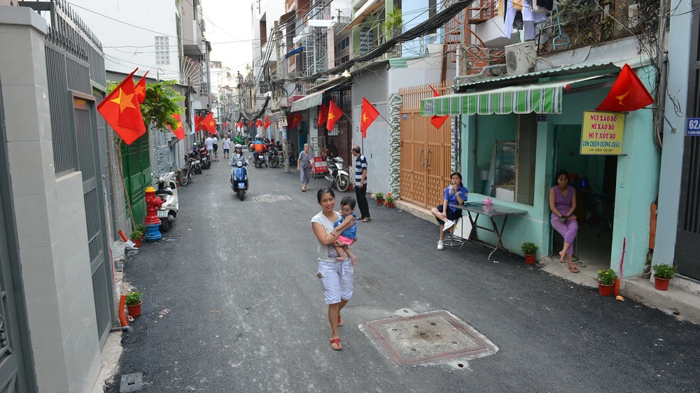 Một hẻm trên đường Lý Chính Thắng được mở rộng. Ảnh: VIỆT DŨNG