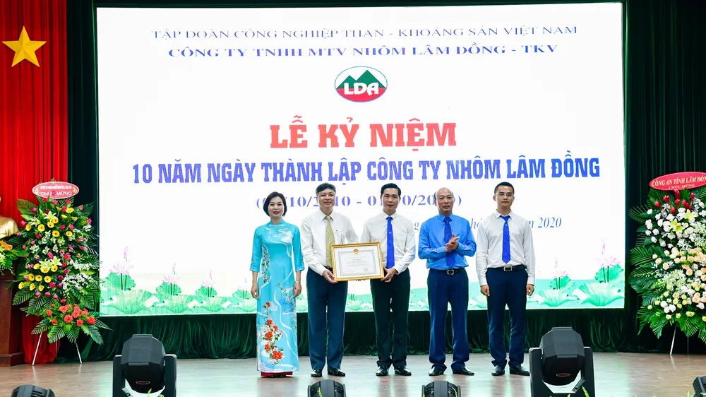 Công ty TNHH MTV Nhôm Lâm Đồng – TKV: Tiếp tục nâng công suất vận hành, đẩy mạnh nguồn nhân lực để phát triển bền vững! ảnh 2