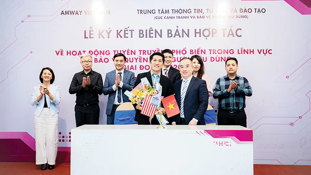 Amway Việt Nam hợp tác tuyên truyền bảo vệ quyền lợi người tiêu dùng
