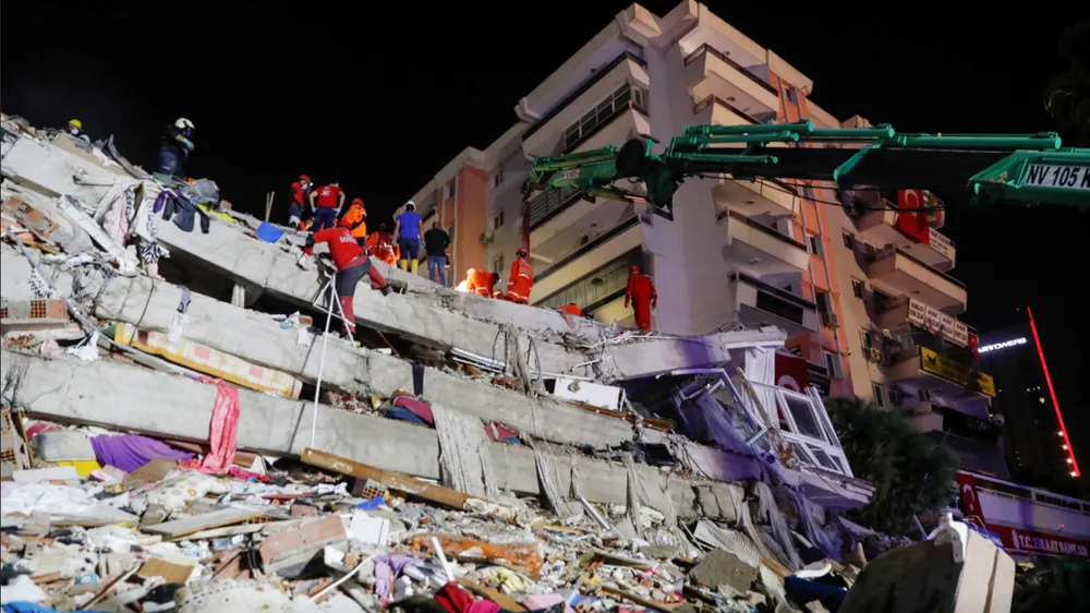 Ít nhất 23 người thiệt mạng, 800 người bị thương do động đất ở Thổ Nhĩ Kỳ và Hy Lạp ảnh 5