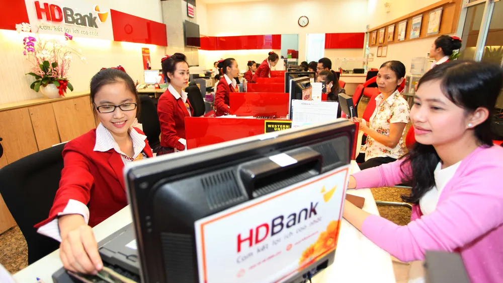HDBank công bố báo cáo kiểm toán năm 2020: Lợi nhuận trên 5.800 tỷ, lãi từ dịch vụ tăng gấp rưỡi