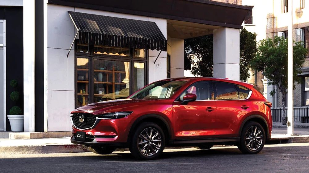Người tiêu dùng sở hữu xe Mazda trong tháng 8 được hỗ trợ đến 120 triệu đồng ảnh 1 Người tiêu dùng sở hữu xe Mazda trong tháng 8 được hỗ trợ đến 120 triệu đồng ảnh 1