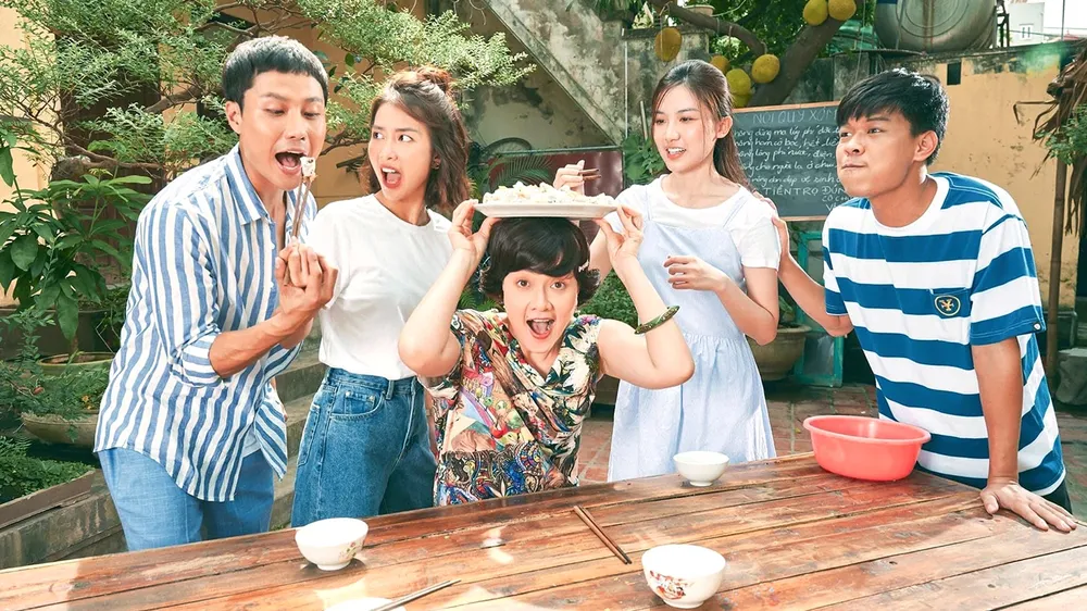 Cảnh trong phim 11 tháng 5 ngày