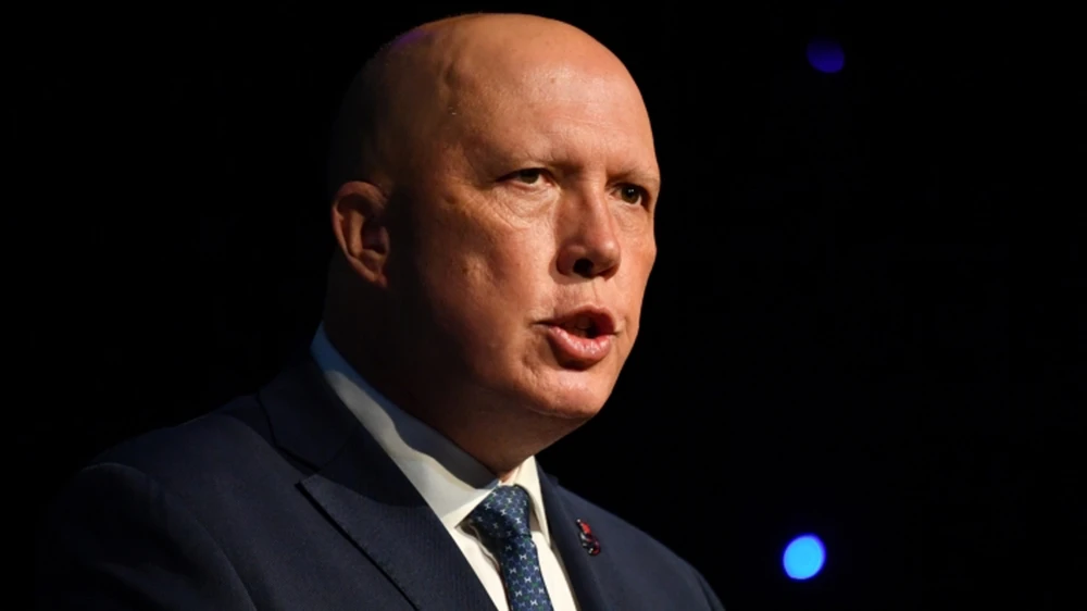 Bộ trưởng Quốc phòng Peter Dutton phát biểu tại hội nghị Lực lượng không quân và vũ trụ Australia tại Canberra hôm nay. Ảnh: Reuters