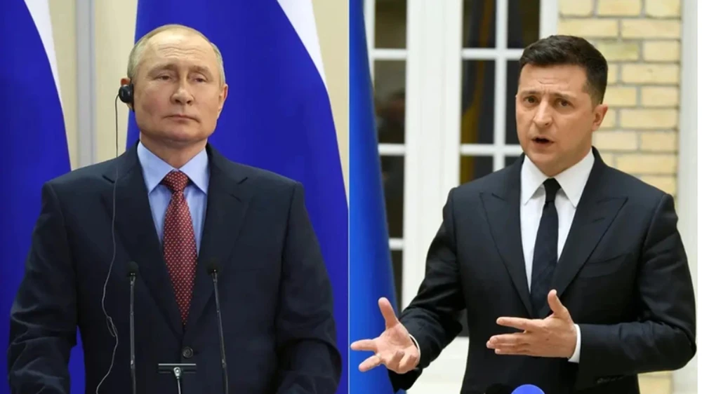 Tổng thống Nga Vladimir Putin (trái) và Tổng thống Ukraine Volodymyr Zelensky.