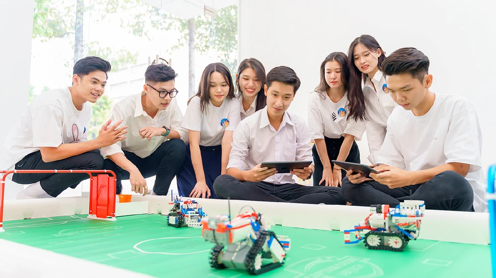 Phát triển nguồn nhân lực trí tuệ nhân tạo - Bài 1: Cuộc chạy đua toàn cầu ảnh 1 Phát triển nguồn nhân lực trí tuệ nhân tạo - Bài 1: Cuộc chạy đua toàn cầu ảnh 1