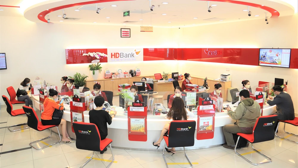 Trải nghiệm tiện ích tài khoản 0 phí, nhận quà tiền tỷ từ HDBank ảnh 1 Trải nghiệm tiện ích tài khoản 0 phí, nhận quà tiền tỷ từ HDBank ảnh 1