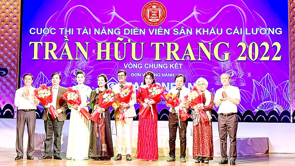 Khai mạc vòng chung kết Cuộc thi tài năng diễn viên sân khấu cải lương Trần Hữu Trang