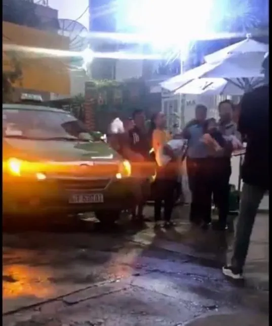 Hình ảnh vụ việc cắt từ clip Hình ảnh vụ việc cắt từ clip