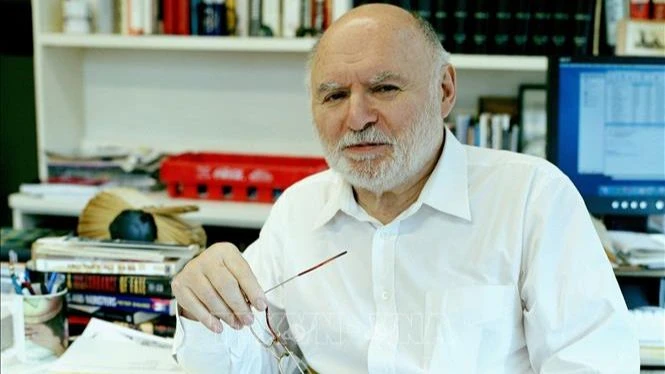 Nhà báo, nhà hoạt động phản đối chiến tranh Việt Nam Victor Navasky