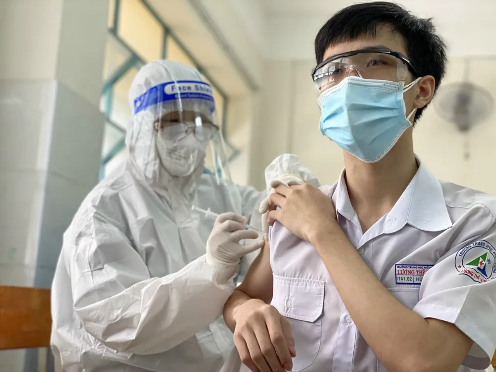 Tiêm vaccine Covid-19 cho học sinh